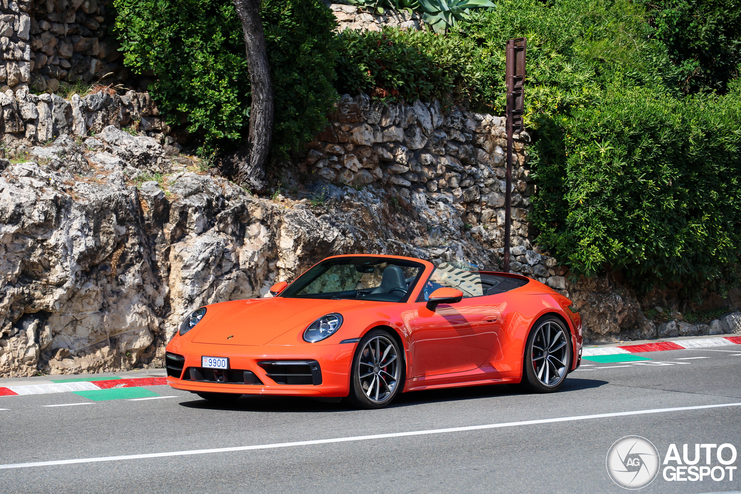 Porsche 992 Carrera 4S Cabriolet