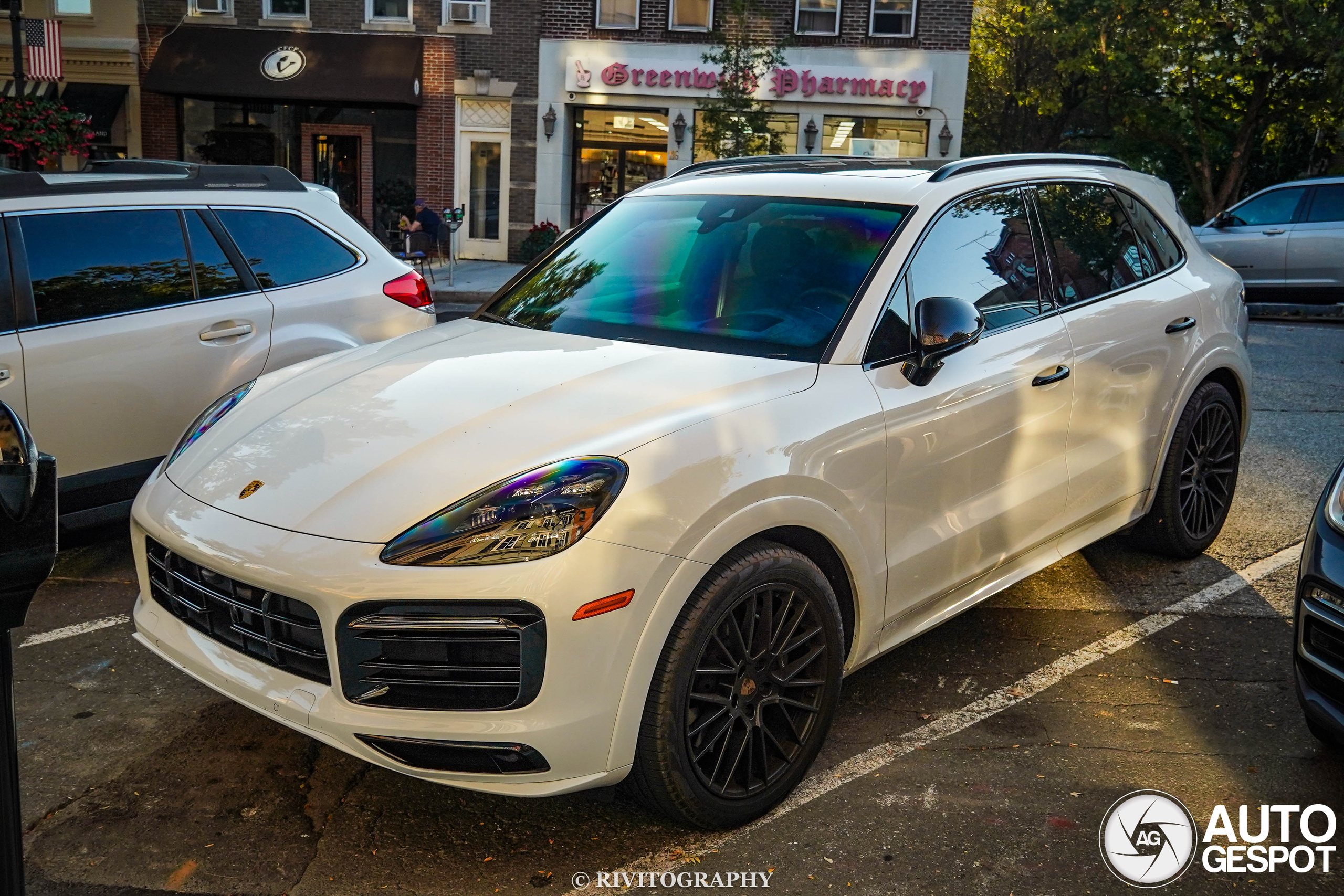 Porsche 9YA Cayenne GTS