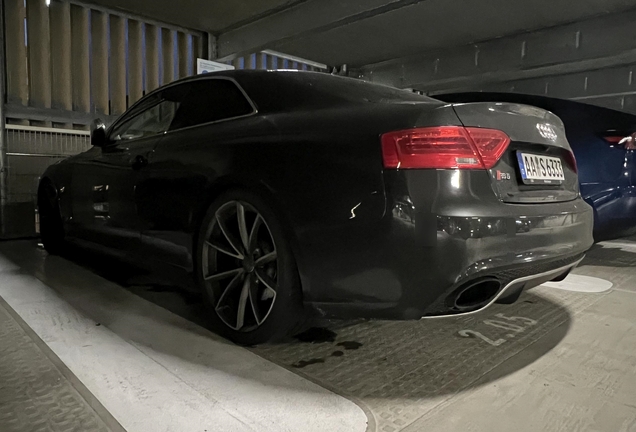 Audi RS5 B8 2012