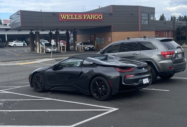 BMW i8 Roadster