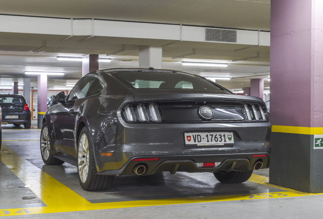 Ford Mustang GT 2015