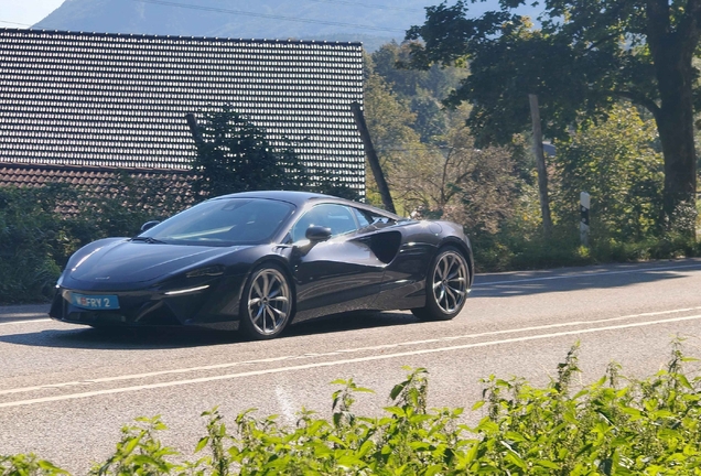 McLaren Artura