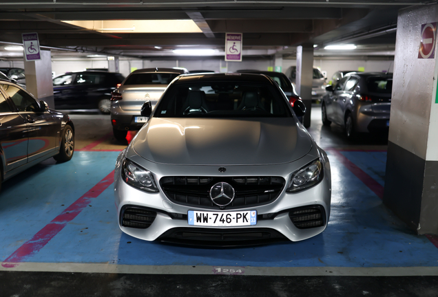 Mercedes-AMG E 63 S W213