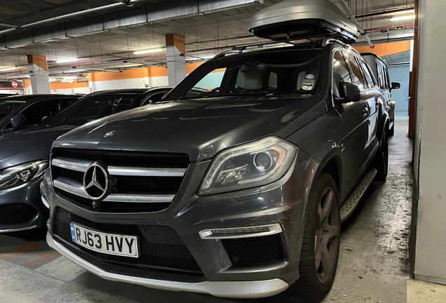 Mercedes-Benz GL 63 AMG X166