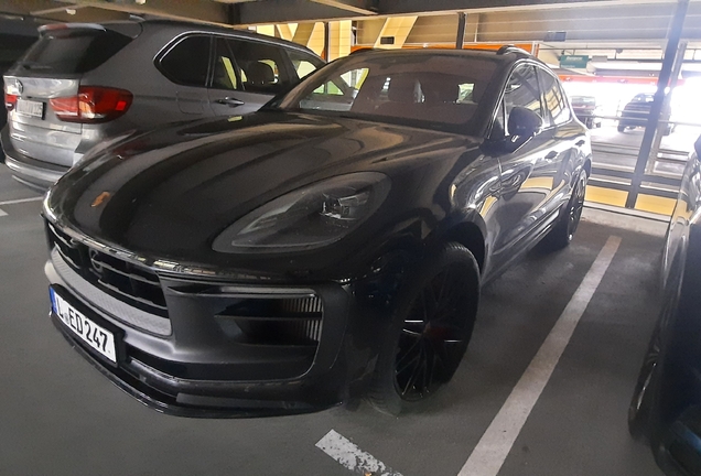 Porsche 95B Macan GTS MkIII