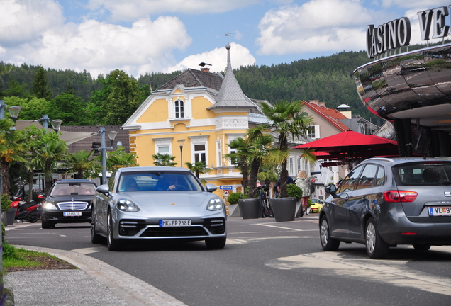 Porsche 971 Panamera Turbo S E-Hybrid