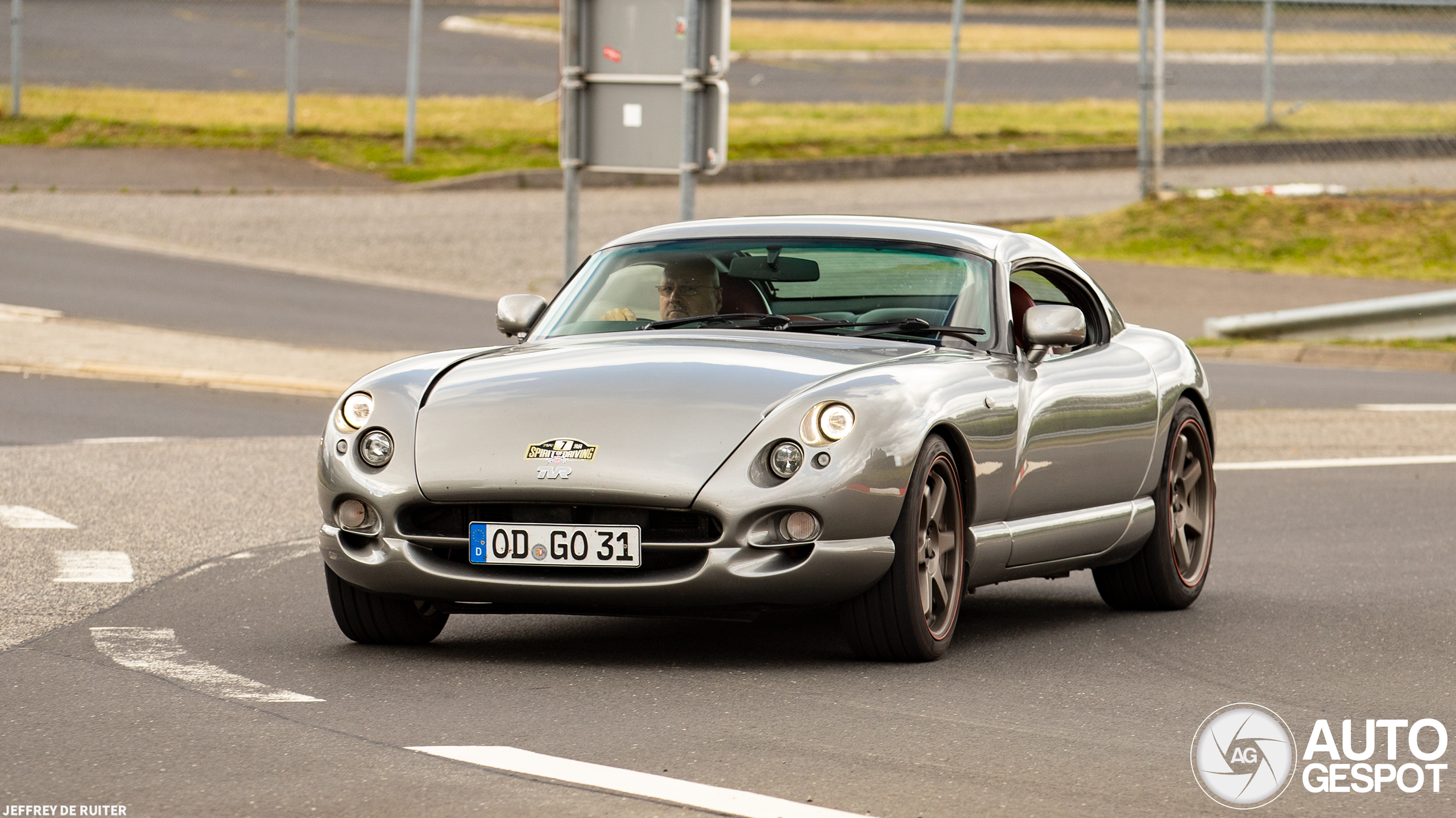 tvr-cerbera-speed-six-mkii-