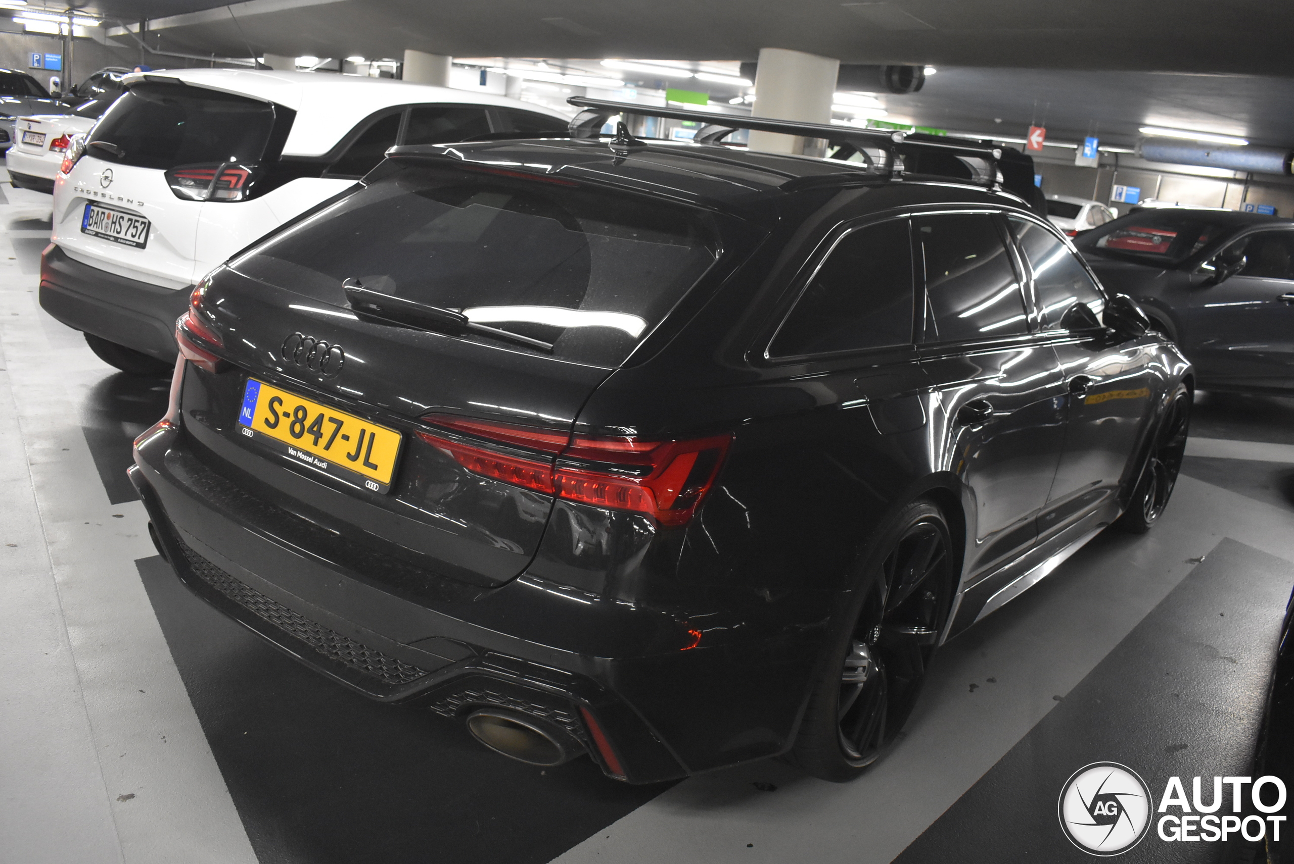 Audi RS6 Avant C8