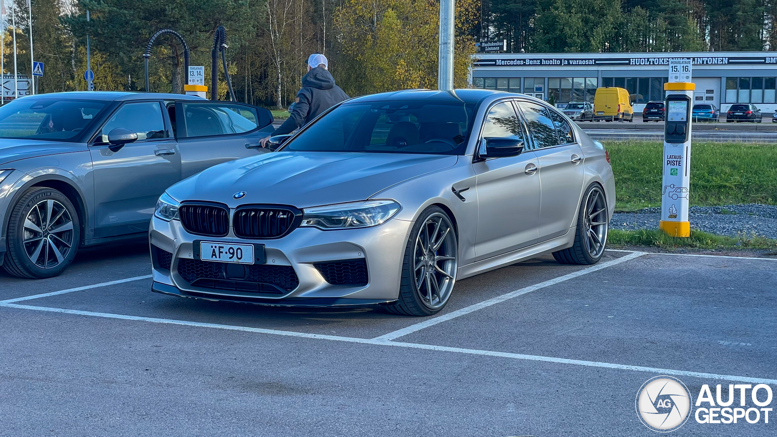 BMW M5 F90