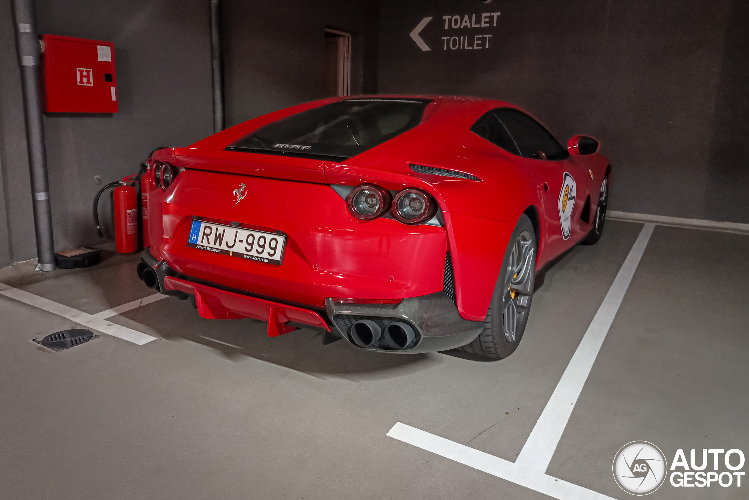 Ferrari 812 Superfast