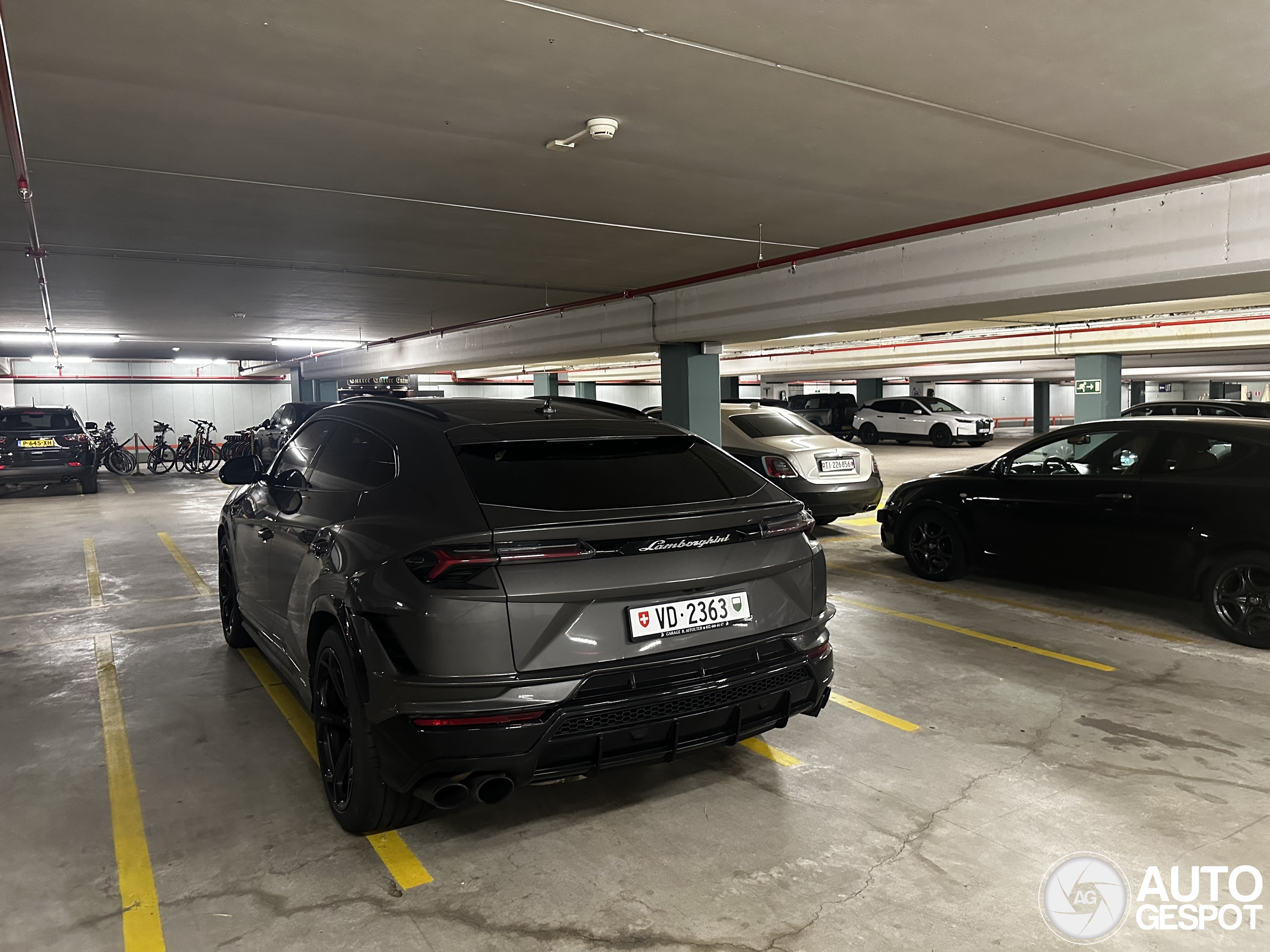 Lamborghini Urus S