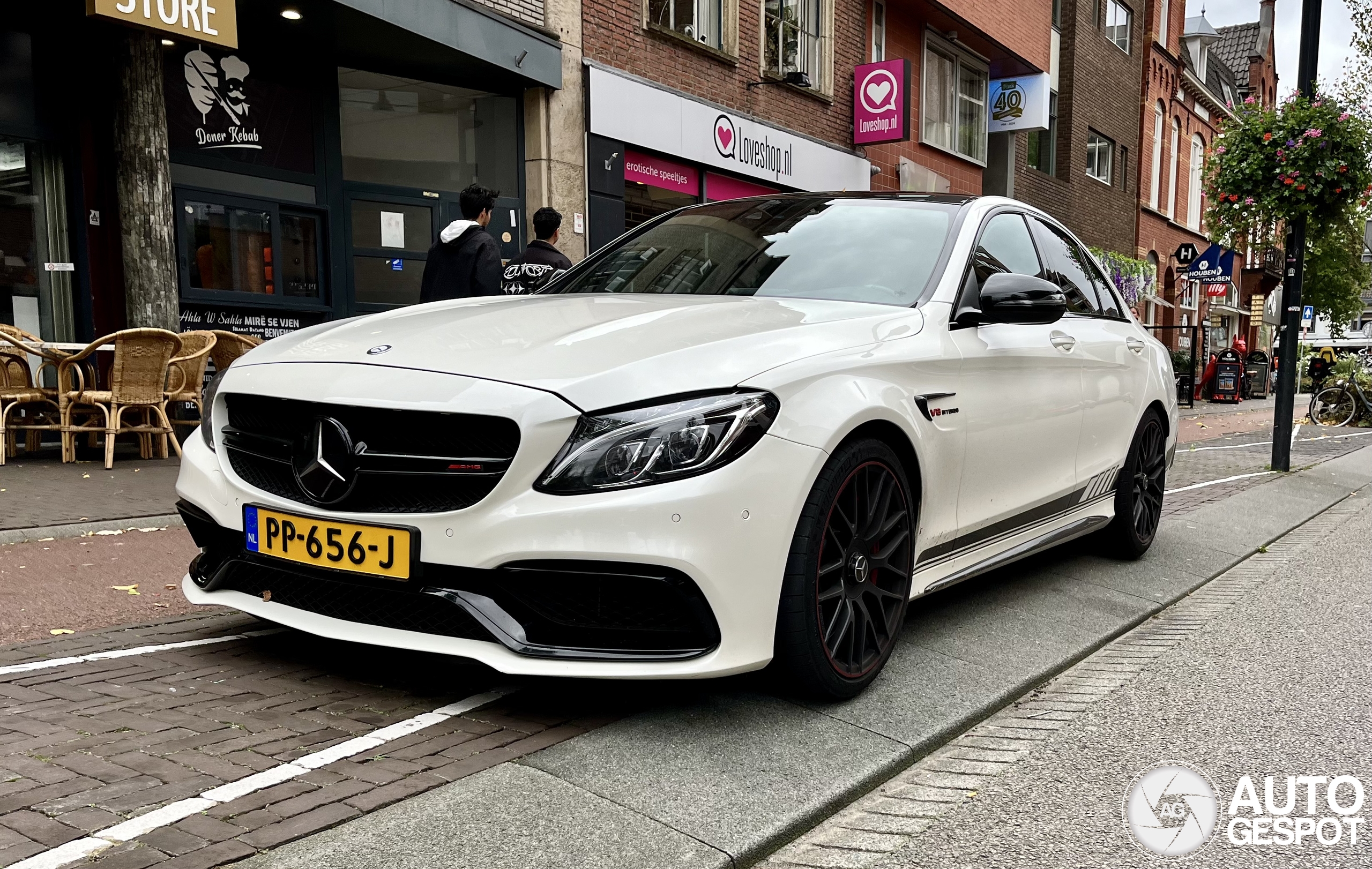 Mercedes-AMG C 63 S W205