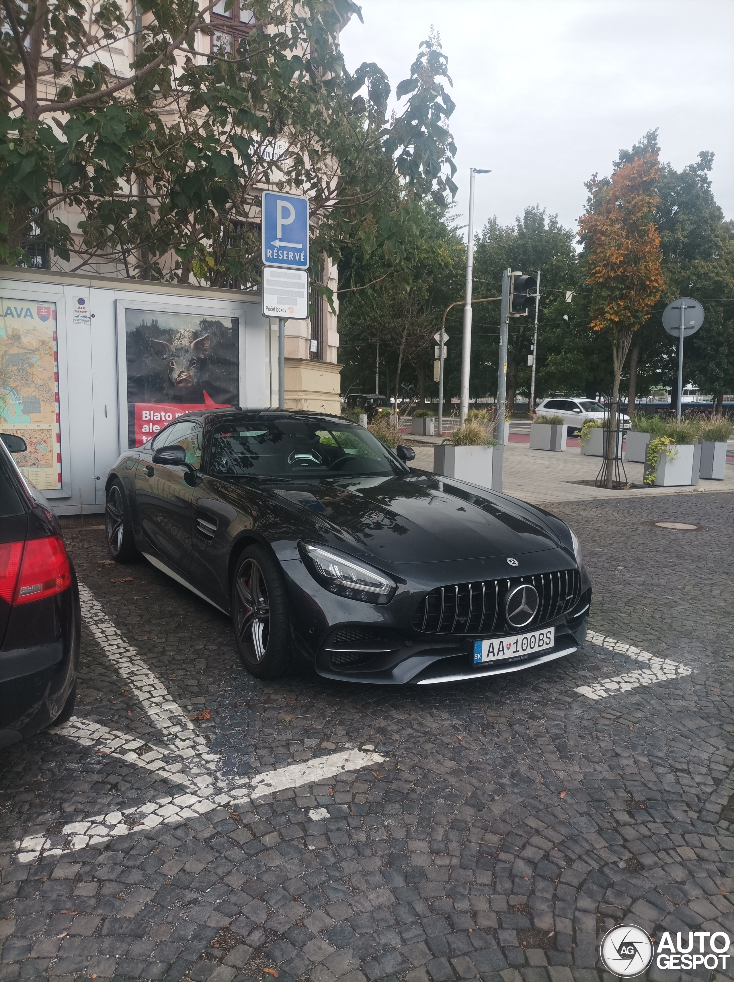 Mercedes-AMG GT C C190