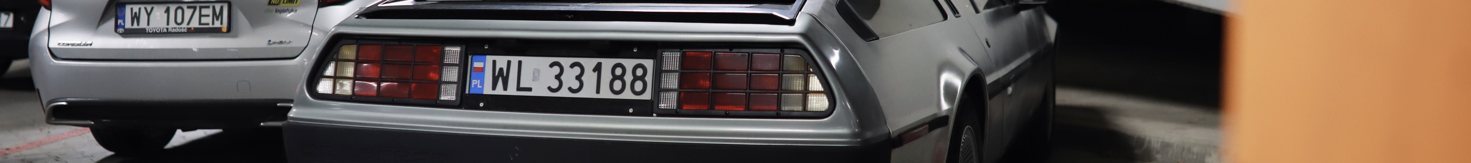 DeLorean DMC-12