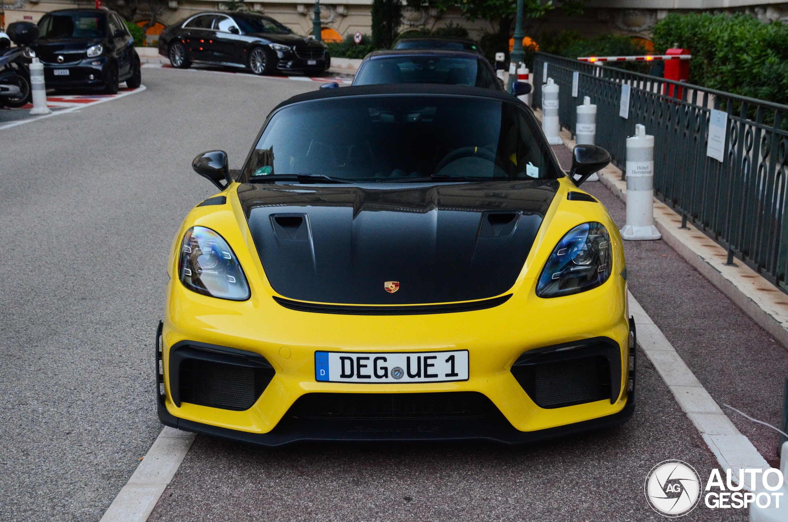 Porsche 718 Spyder RS Weissach Package