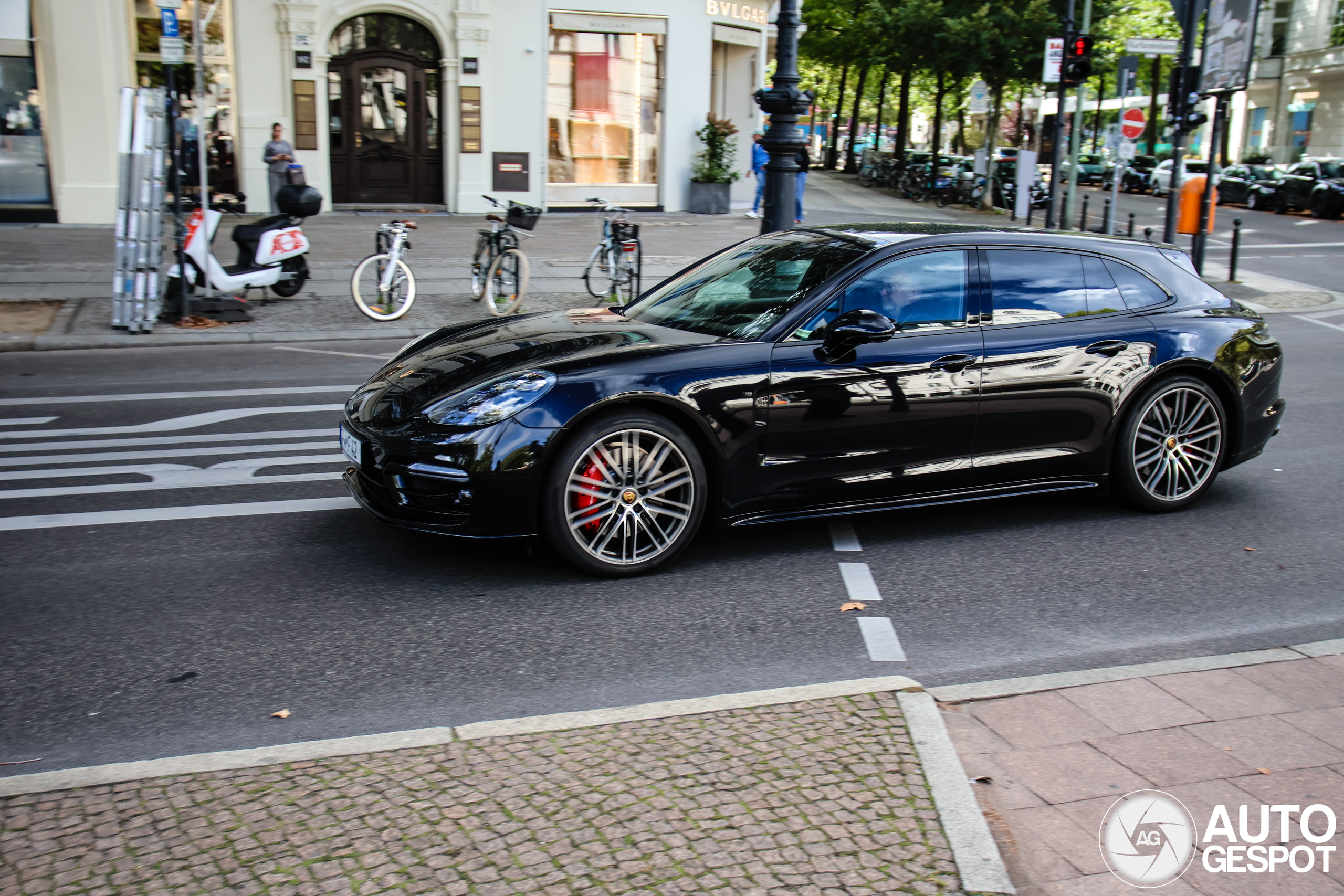 Porsche 971 Panamera GTS Sport Turismo MkII