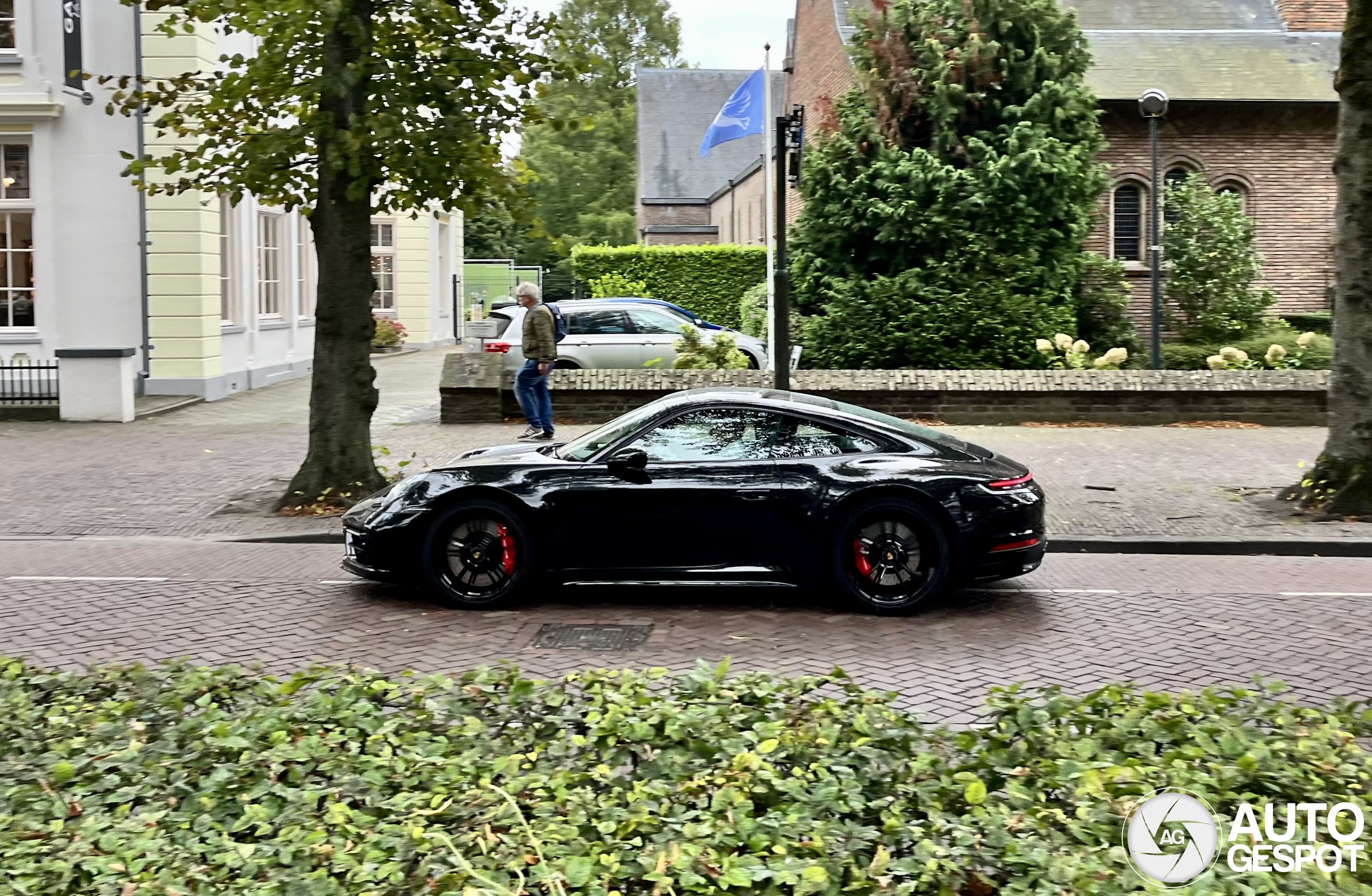 Porsche 992 Carrera GTS