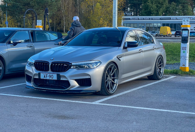 BMW M5 F90