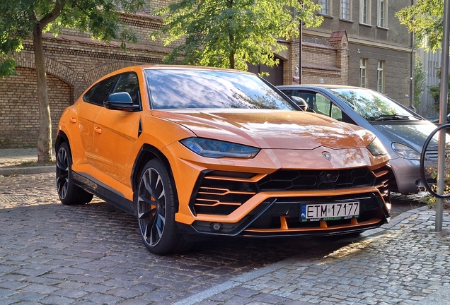 Lamborghini Urus