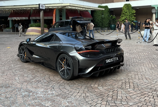 McLaren 765LT Spider