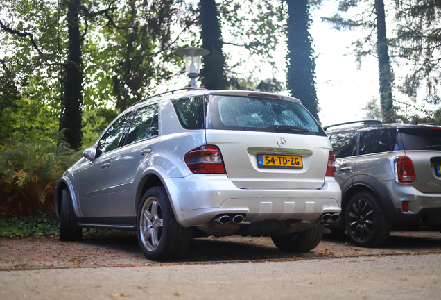 Mercedes-Benz ML 63 AMG W164