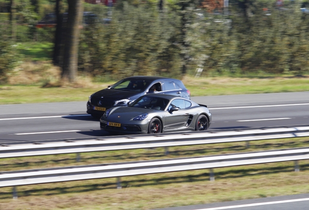 Porsche 718 Cayman GTS 4.0