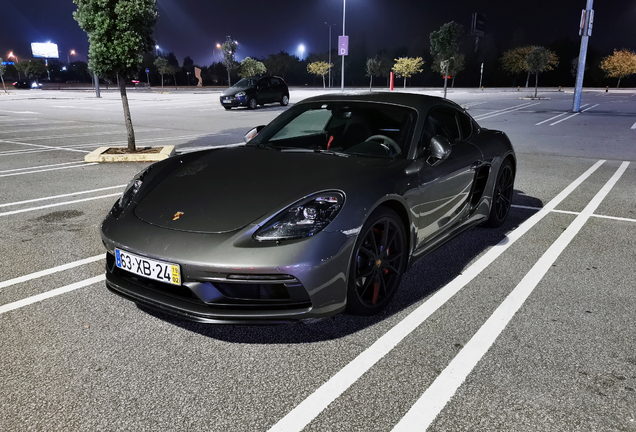 Porsche 718 Cayman GTS