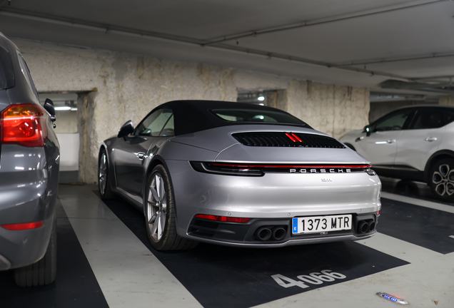 Porsche 992 Carrera 4S Cabriolet