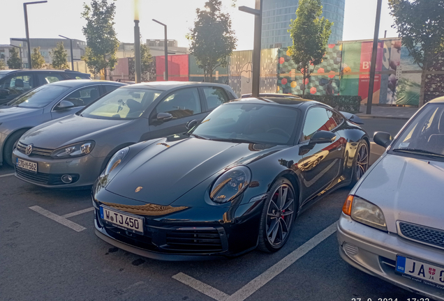 Porsche 992 Carrera S