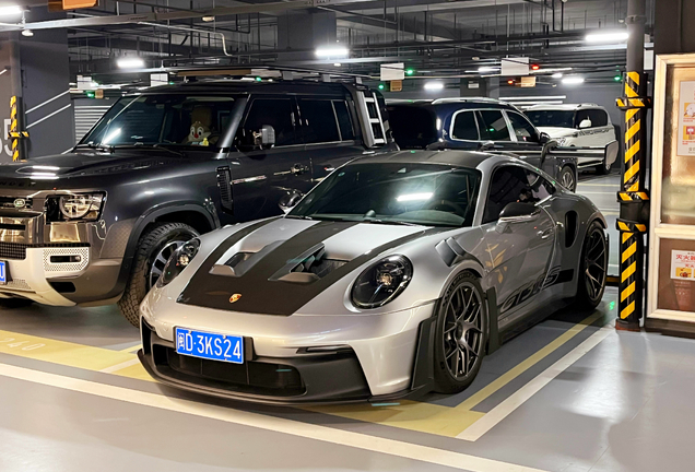 Porsche 992 GT3 RS Weissach Package