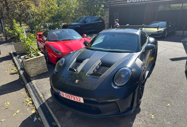 Porsche 992 GT3 RS Weissach Package