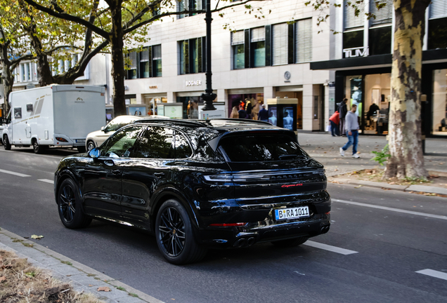 Porsche 9YA Cayenne GTS MkII