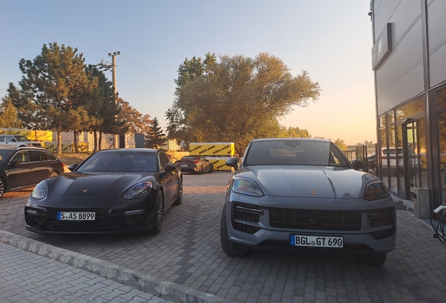 Porsche Cayenne Coupé Turbo E-Hybrid