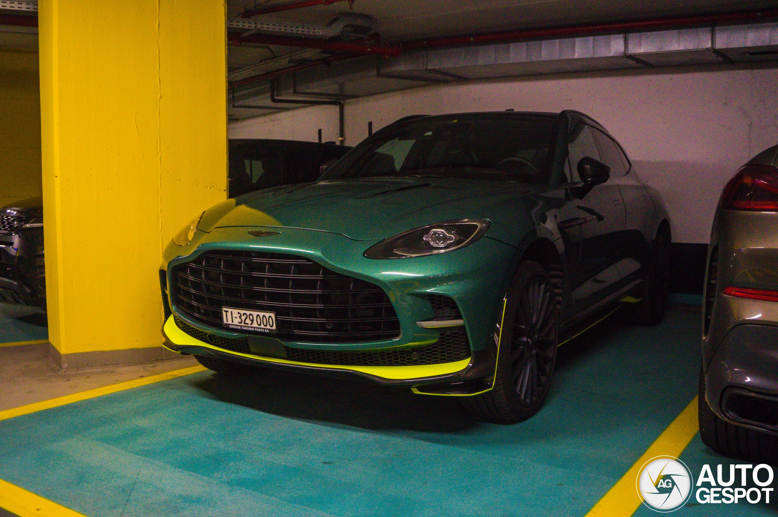 Aston Martin DBX707 AMR23 Edition