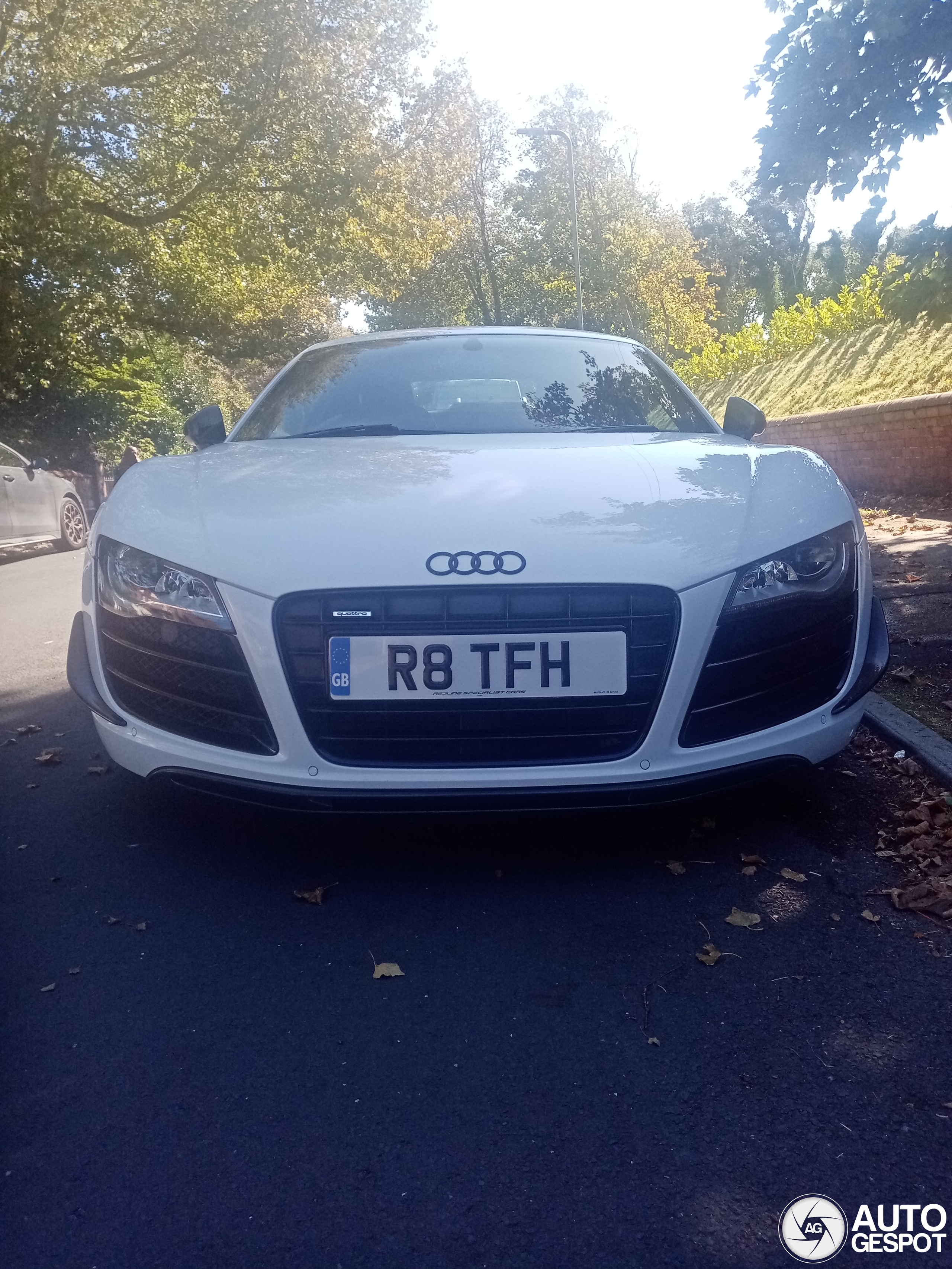 Audi R8 V10