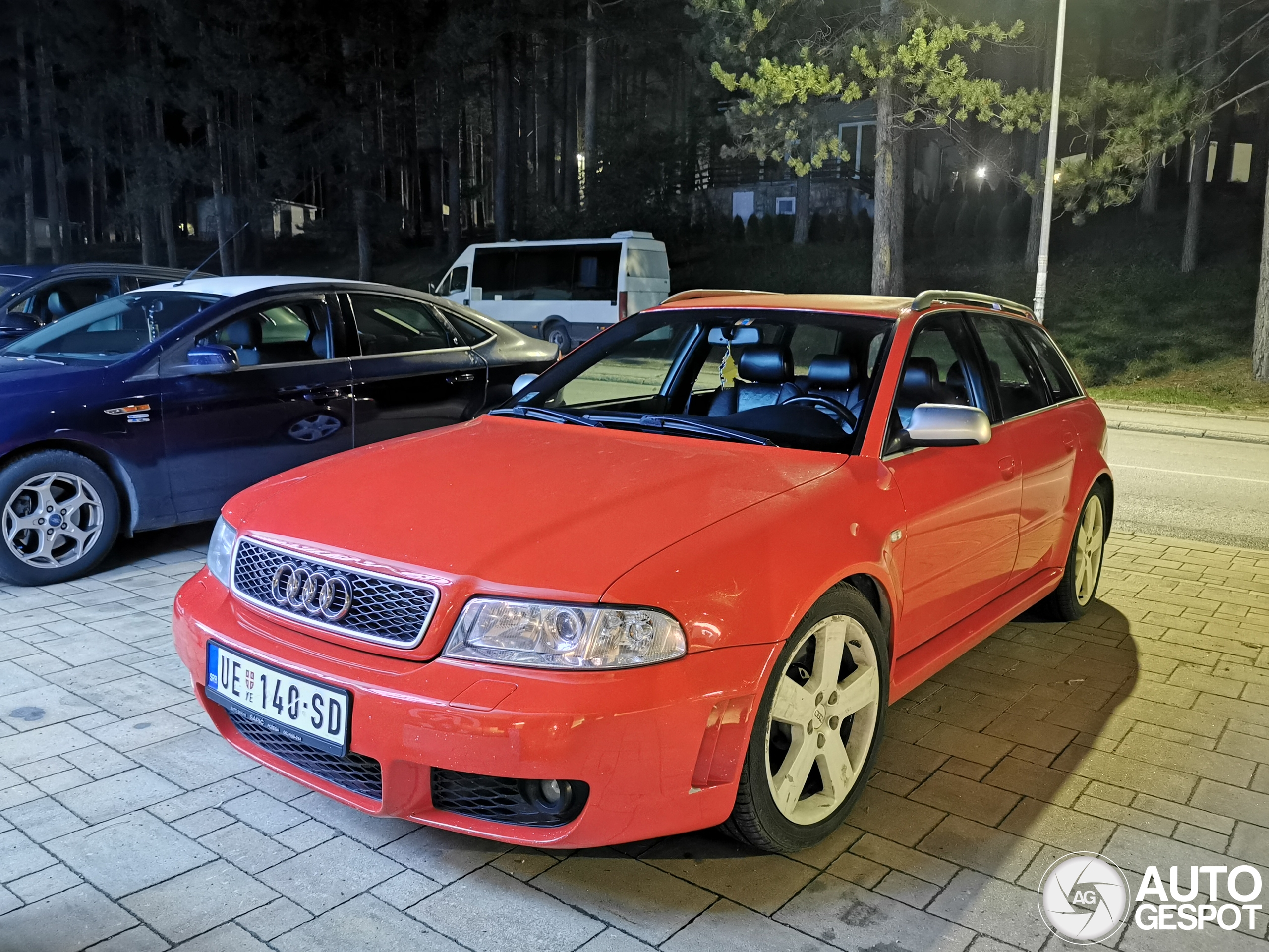 Audi RS4 Avant B5