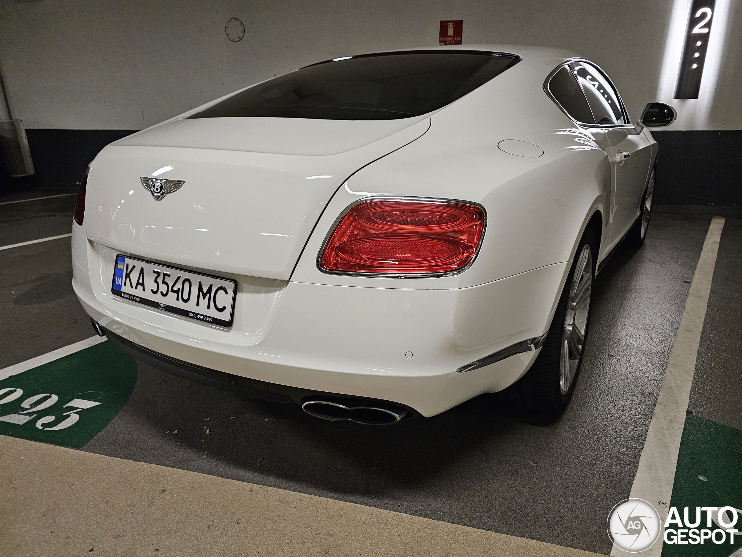 Bentley Continental GT V8