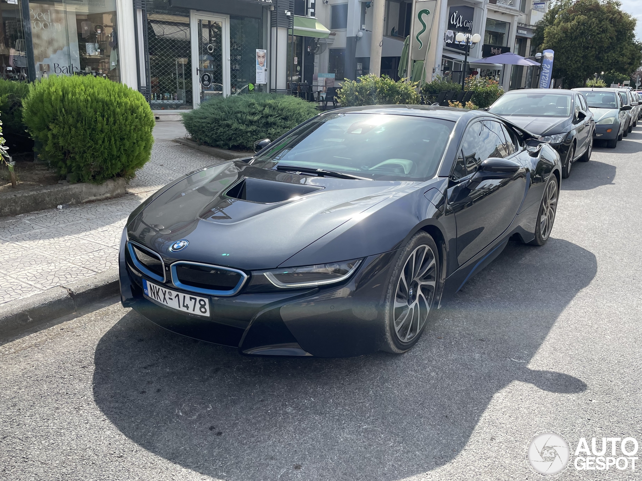 BMW i8