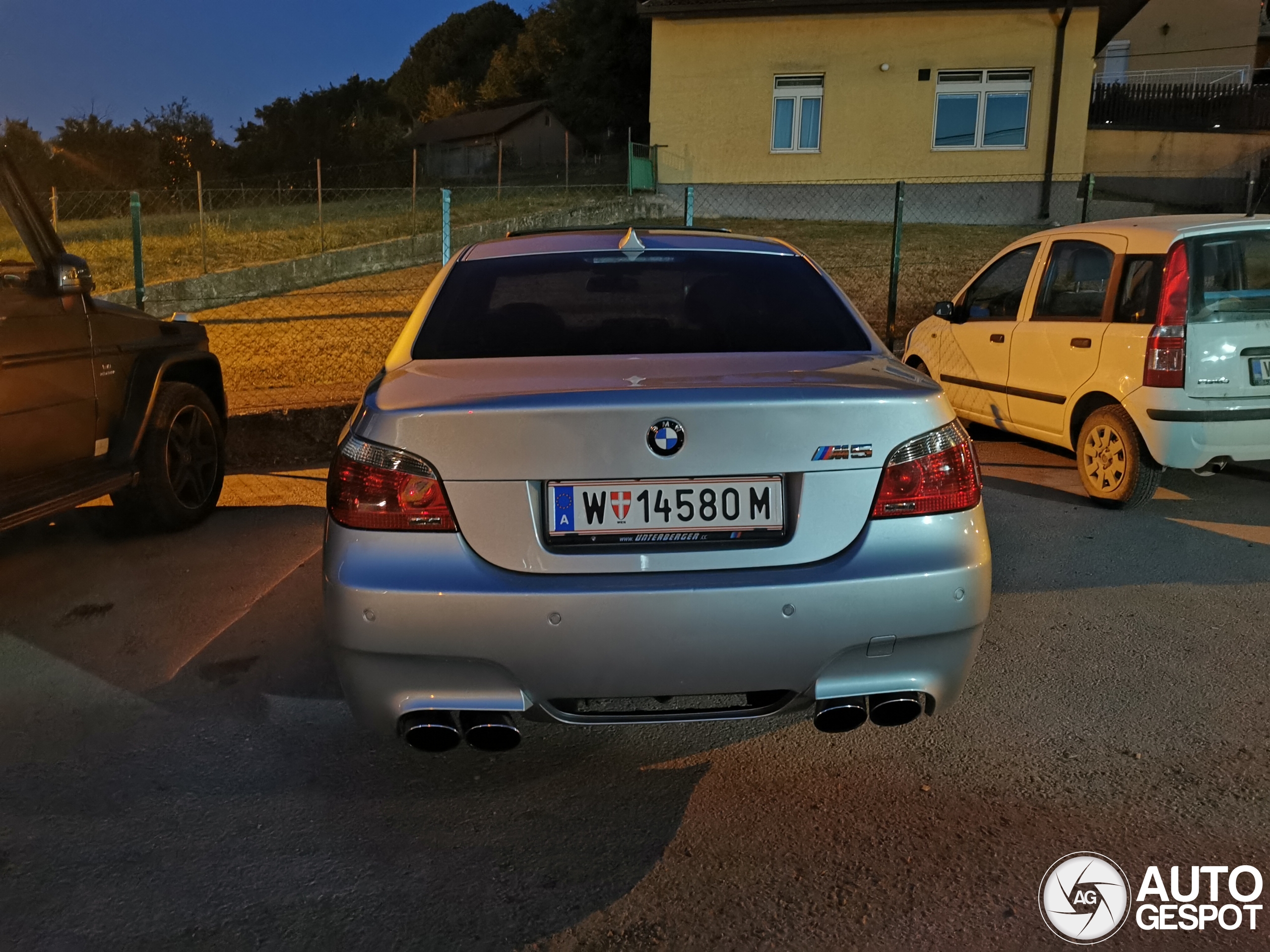 BMW M5 E60 2005