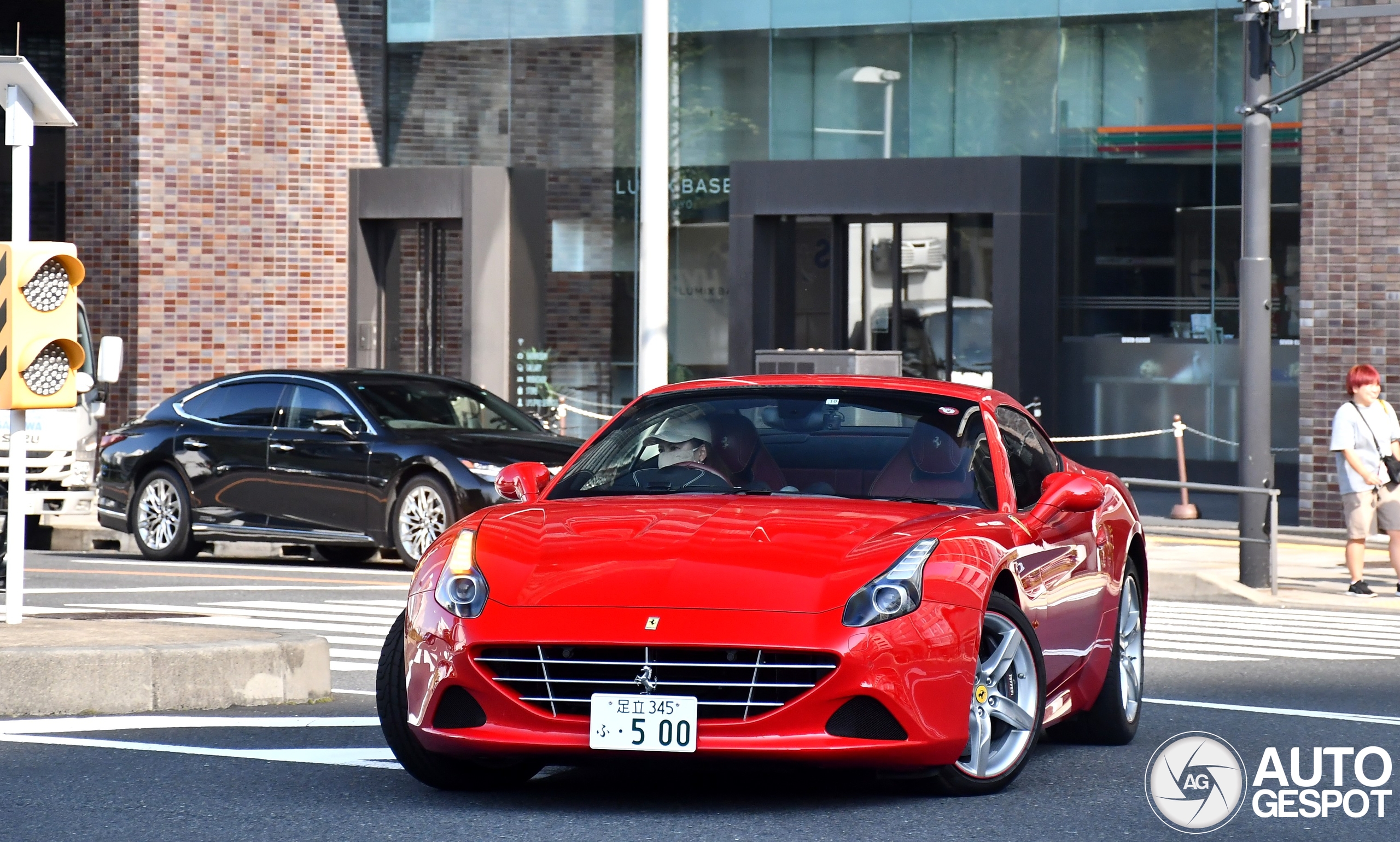 Ferrari California T