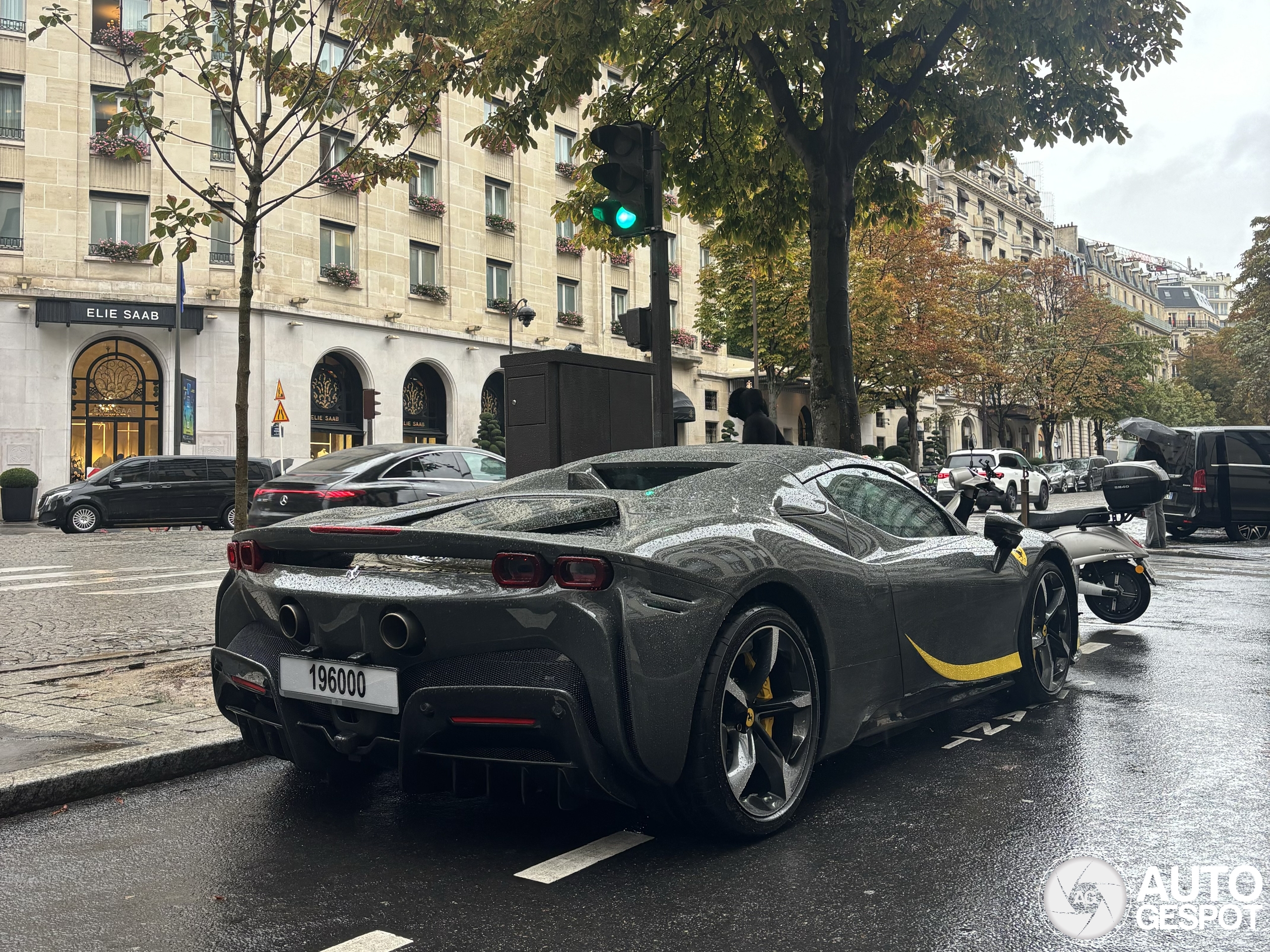 Ferrari SF90 Spider