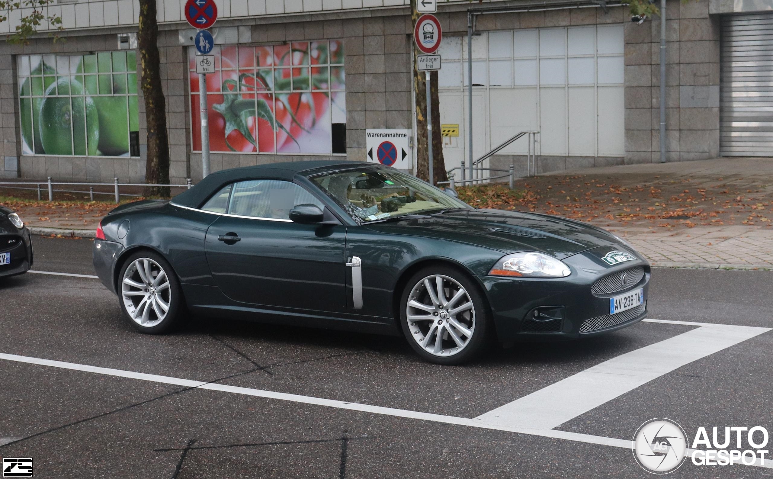 Jaguar XKR Convertible 2006