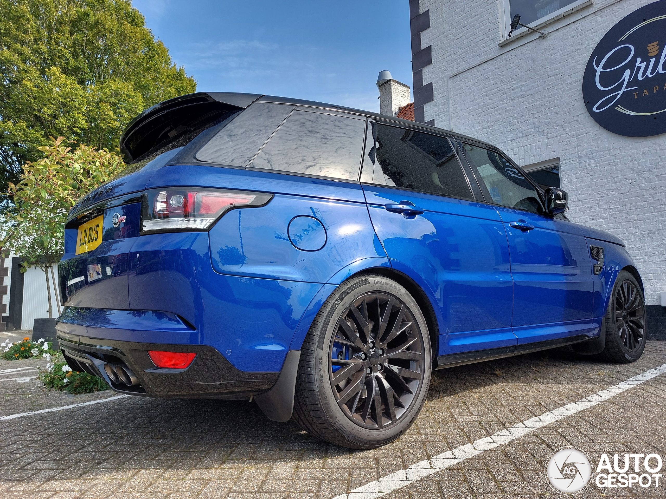 Land Rover Range Rover Sport SVR