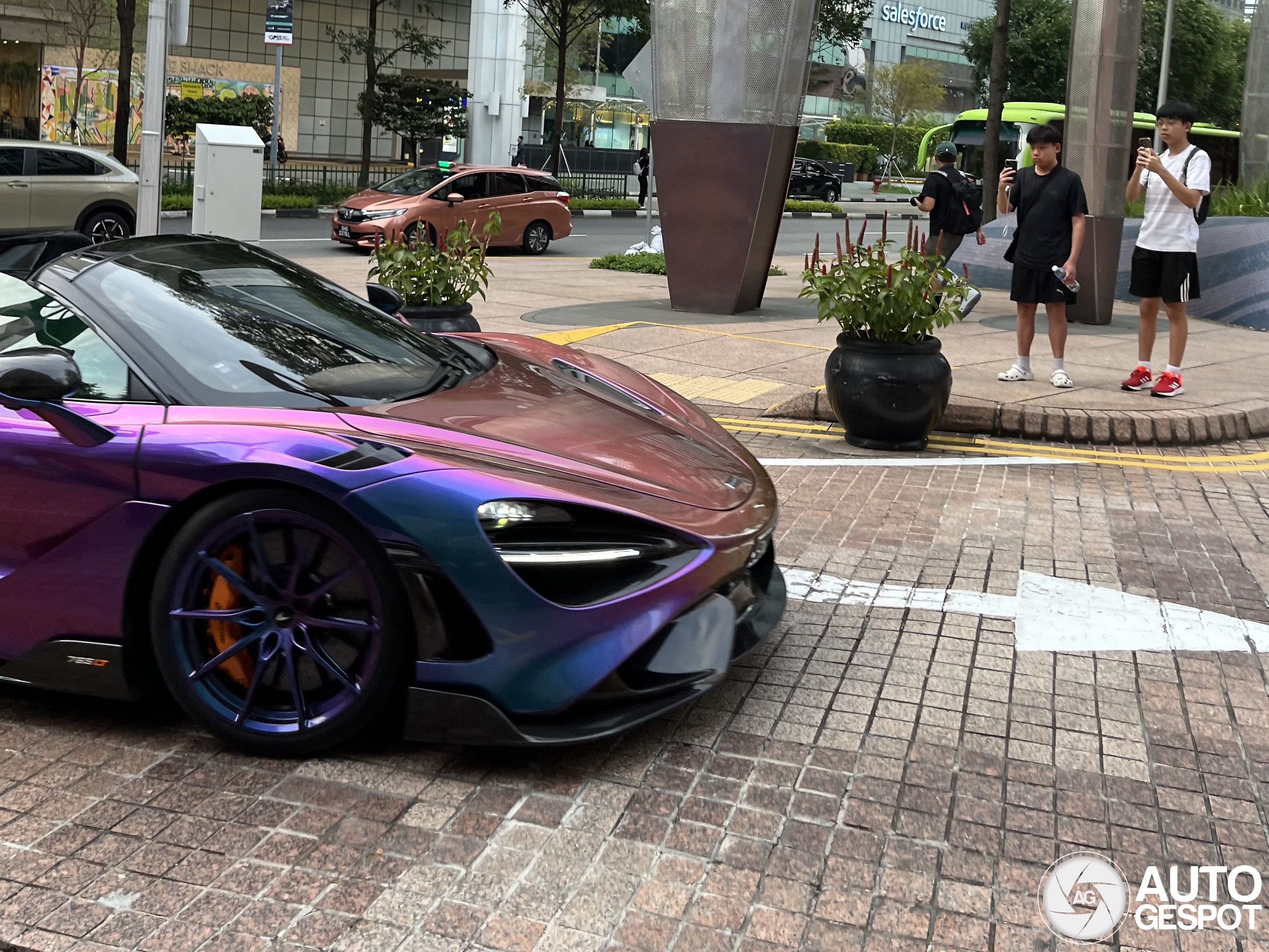 McLaren 765LT Spider - 29 September 2024 - Autogespot