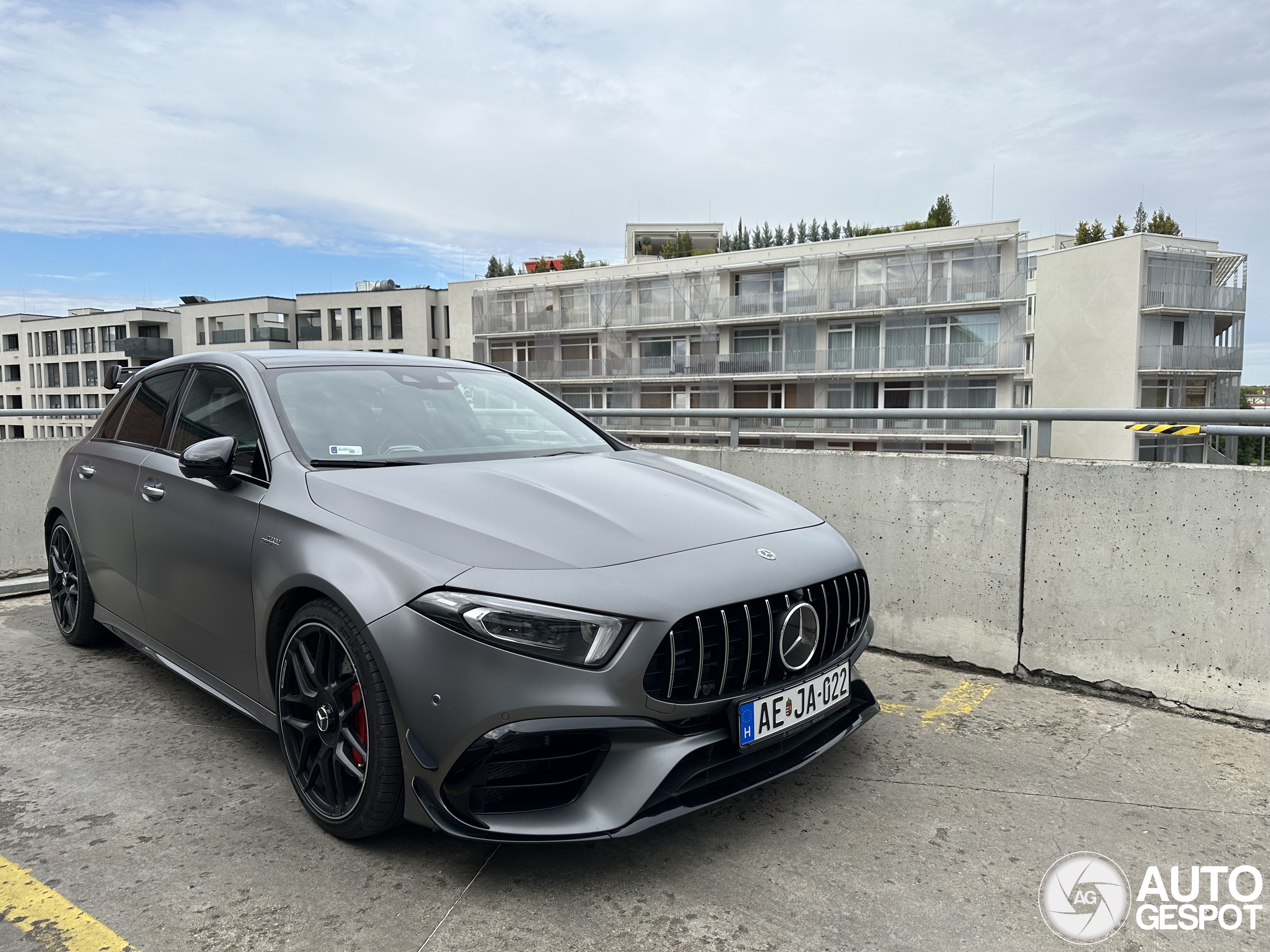 Mercedes-AMG A 45 S W177