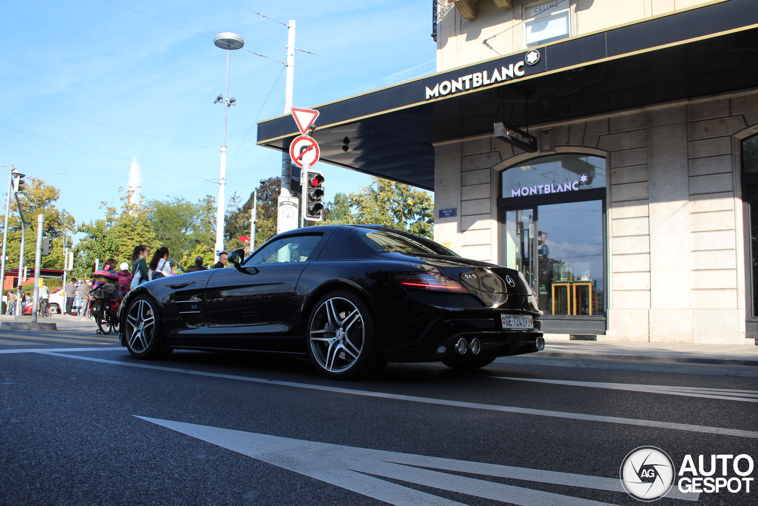 Mercedes-Benz FAB Design SLS AMG Gullstream