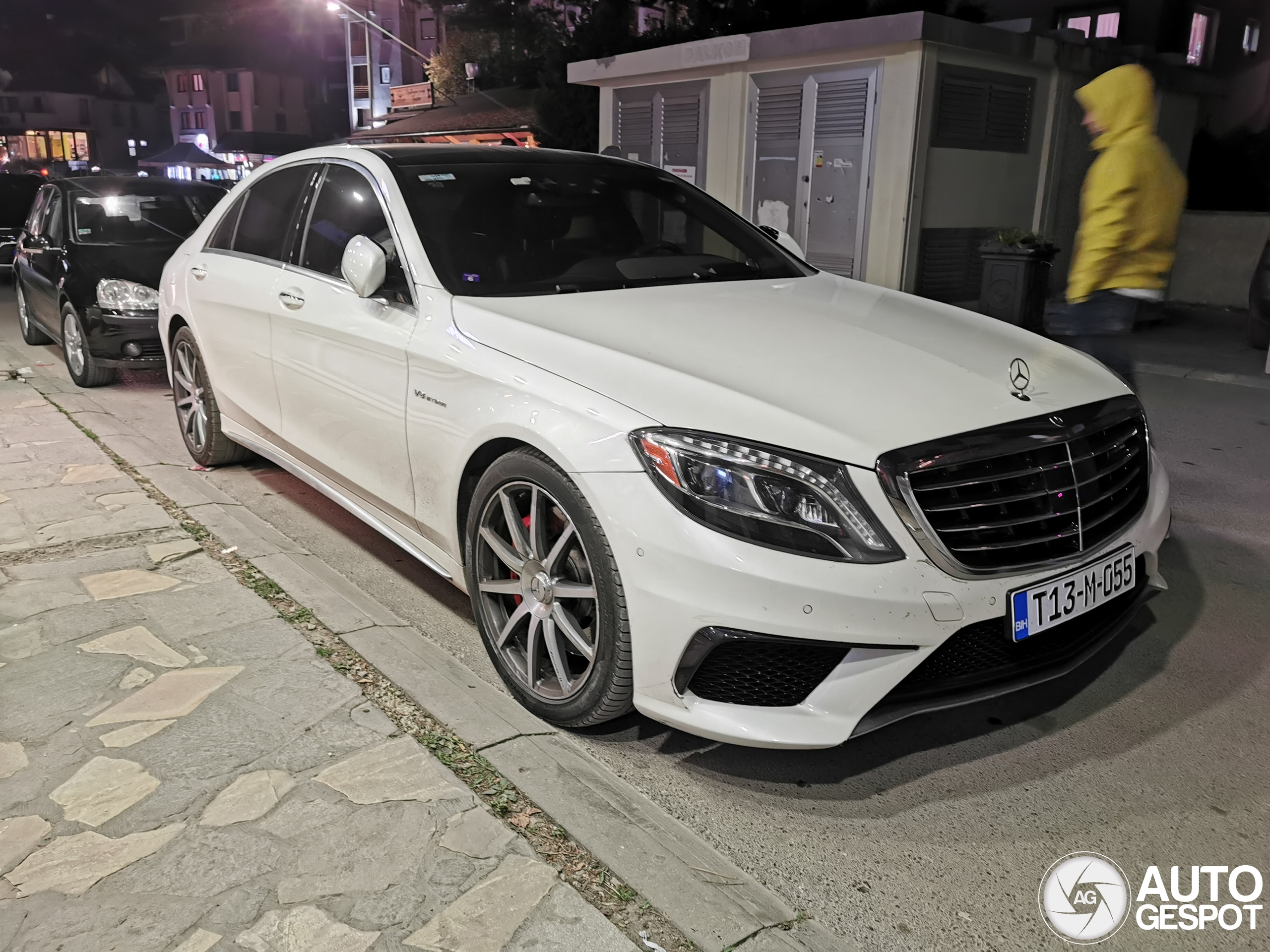 Mercedes-Benz S 63 AMG V222