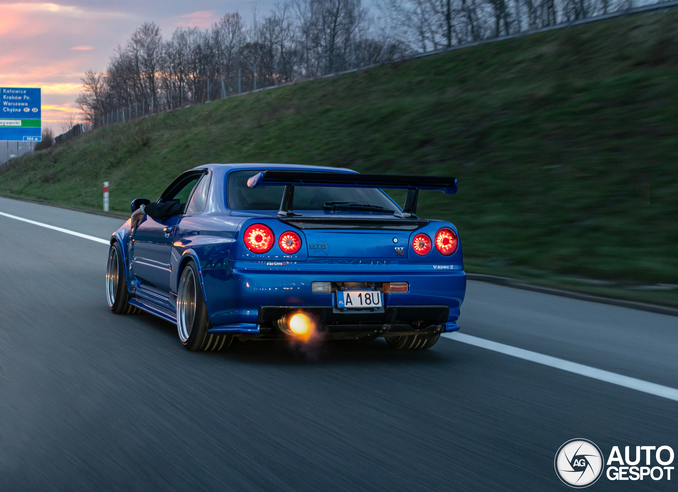 Nissan Skyline R34 GT-R V-Spec II