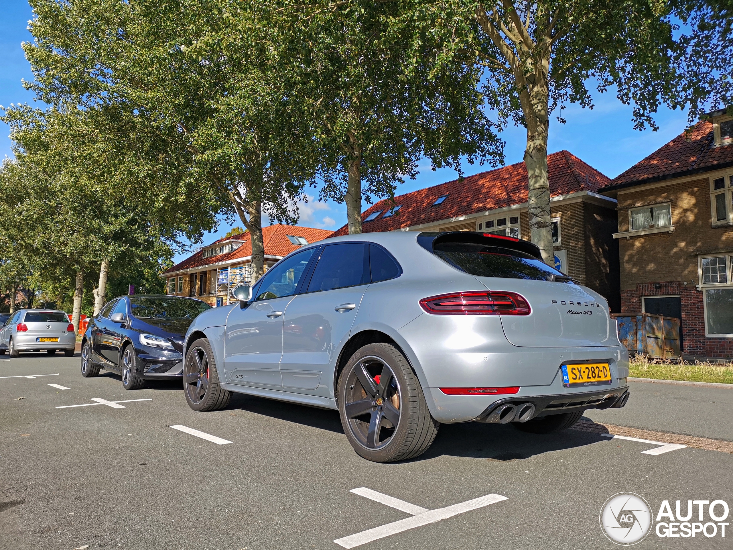 Porsche 95B Macan GTS