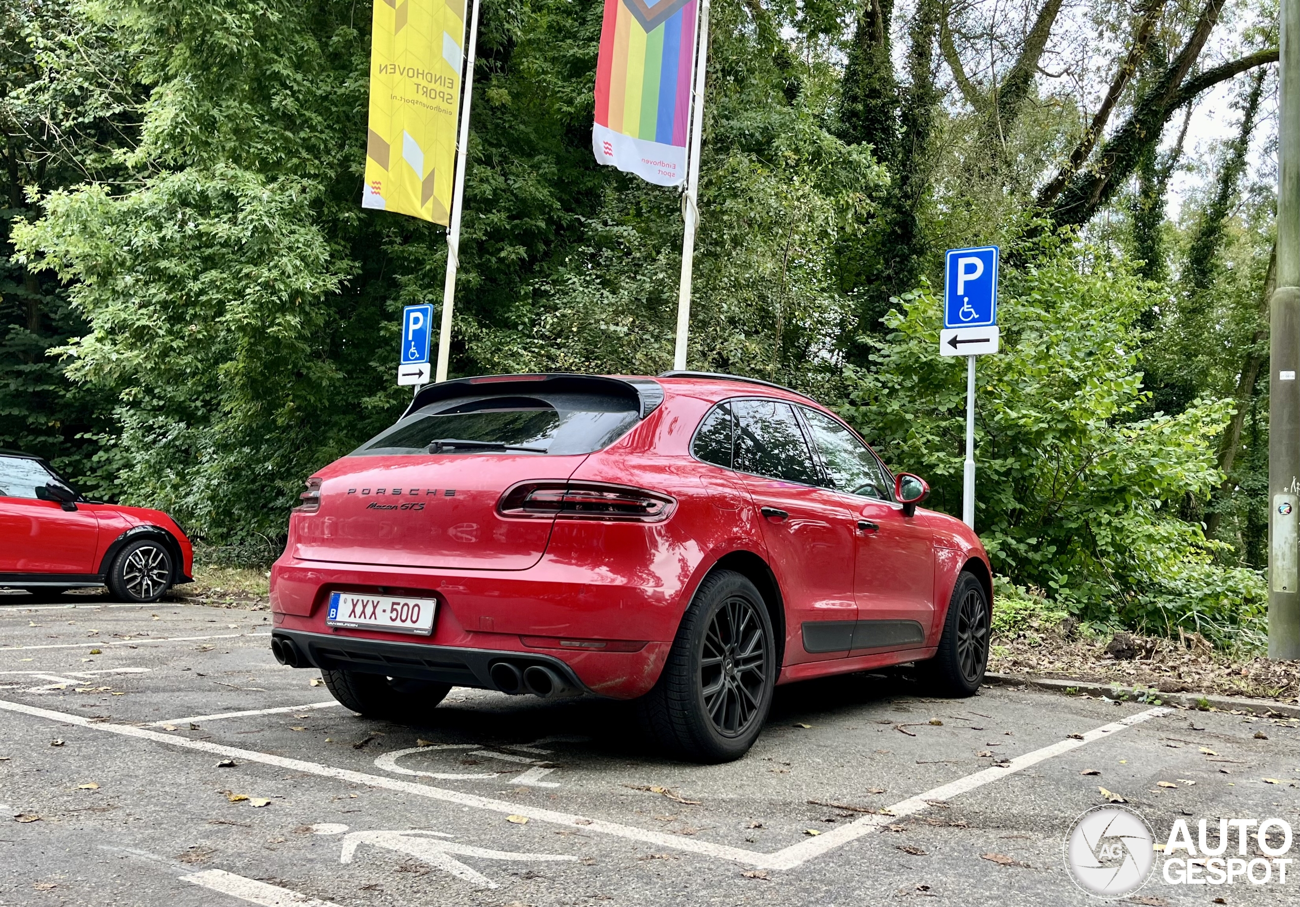 Porsche 95B Macan GTS